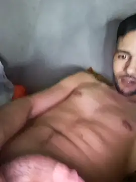 Snapshot of motanjer chatting on 10-12-25, 08:41 motanjer online show from 10-12-25, 08:41