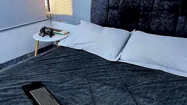 Zack Froone online show from 12-06-24, 01:44