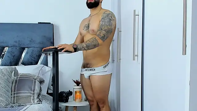 Zack Froone online show from 11-14-25, 01:10