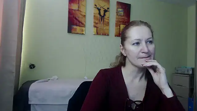 Snapshot of AmellyGrand chatting on 02-26-25, 11:41 AmellyGrand online show from 02-26-25, 11:41