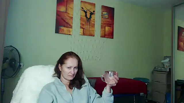 Snapshot of AmellyGrand chatting on 11-12-25, 01:55 AmellyGrand online show from 11-12-25, 01:55