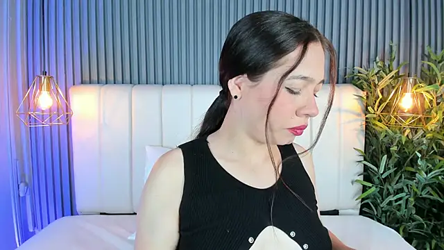 SaraRiley online show from 12-03-25, 10:52