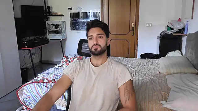 Alexox02 online show from 11-05-25, 07:41