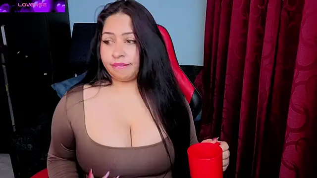 charlotee lovee69 online show from 03-01-26, 12:12