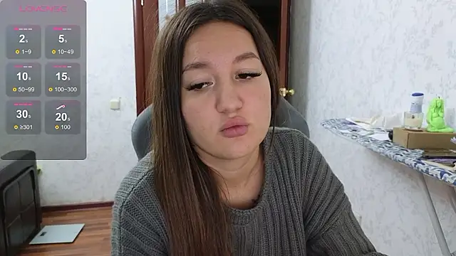 Snapshot of Nelly_Fischer chatting on 12-05-24, 02:55 Nelly Fischer online show from 12-05-24, 02:55