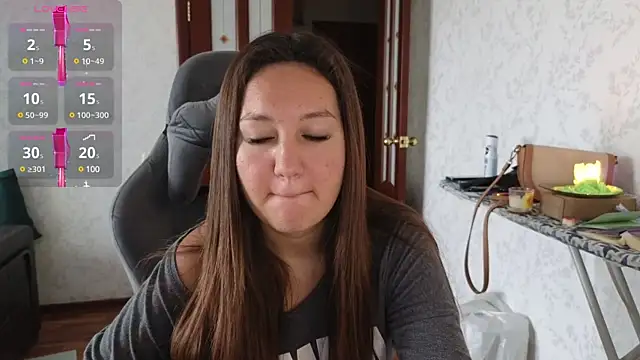 Snapshot of Nelly_Fischer chatting on 12-10-24, 08:08 Nelly Fischer online show from 12-10-24, 08:08