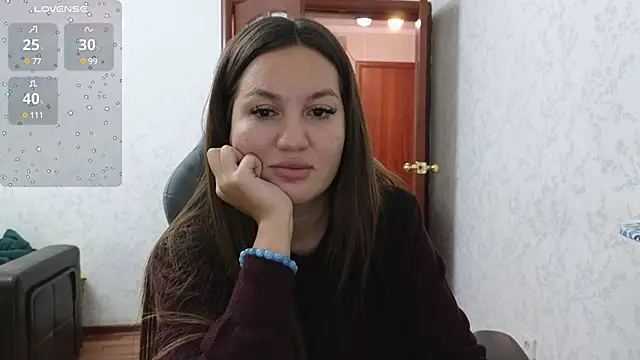 Snapshot of Nelly_Fischer chatting on 12-20-24, 08:12 Nelly Fischer online show from 12-20-24, 08:12