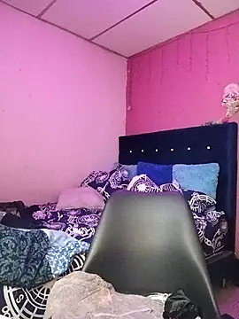 EllisW8 online show from 09-26-25, 12:09