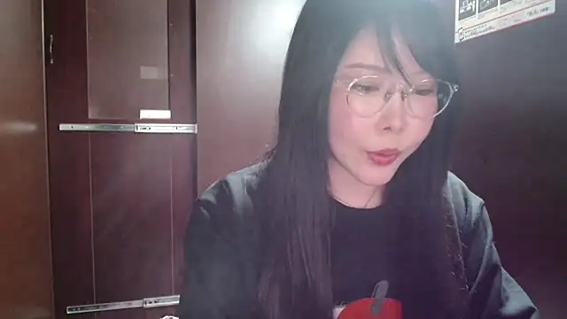 NATINATU252525 online show from 04-24-26, 01:02