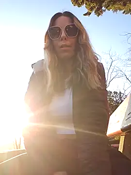 Mia Railey online show from 02-27-25, 04:21