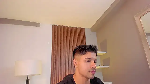 Snapshot of liam_collins21 chatting on 01-16-25, 11:48 liam collins21 online show from 01-16-25, 11:48