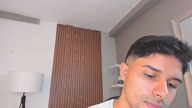 Snapshot of liam_collins21 chatting on 02-02-25, 11:40 liam collins21 online show from 02-02-25, 11:40
