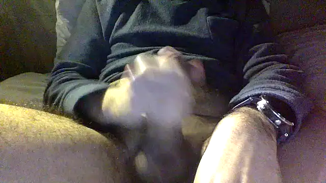 Snapshot of enty-y chatting on 01-30-25, 06:10 enty-y online show from 01-30-25, 06:10