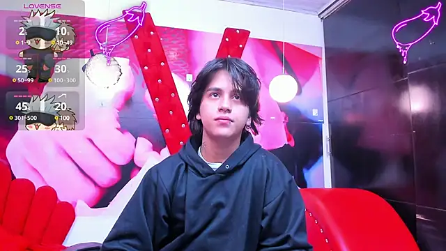 Snapshot of alex_477 chatting on 01-17-25, 11:38 alex 477 online show from 01-17-25, 11:38