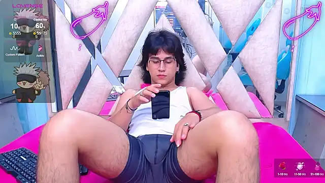 Snapshot of alex_477 chatting on 02-24-25, 02:37 alex 477 online show from 02-24-25, 02:37