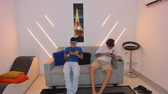 Snapshot of brutal_sex_room2 chatting on 11-11-25, 11:27 brutal sex room2 online show from 11-11-25, 11:27