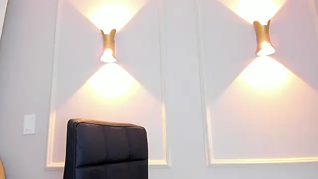 Lia walton online show from 02-10-25, 05:52