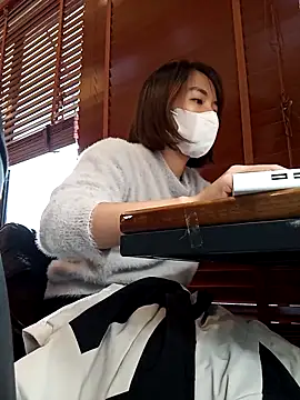 Michiko1 online show from 02-11-25, 09:42