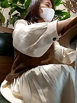 Michiko1 online show from 03-16-25, 04:52