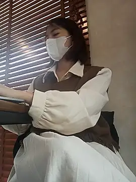 Michiko1 online show from 03-18-25, 08:03