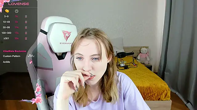 Cowell Adelina online show from 03-23-25, 06:37