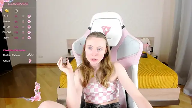 Cowell Adelina online show from 09-23-25, 09:34