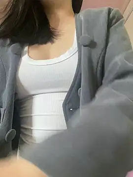 Ruby bear online show from 12-19-24, 06:56