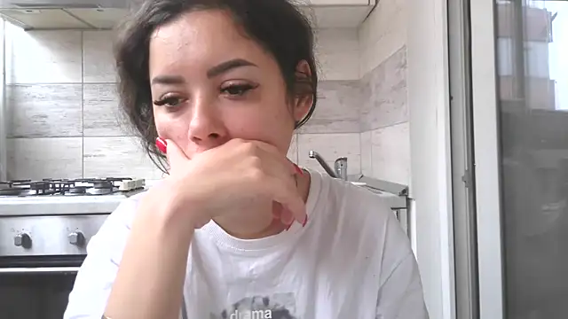 LovelyJulliette online show from 11-10-25, 11:42