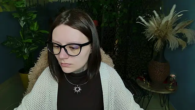 Snapshot of VeliraBraitberg chatting on 05-17-26, 08:23 VeliraBraitberg online show from 05-17-26, 08:23