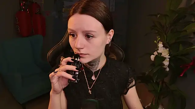 Snapshot of VeliraBraitberg chatting on 07-18-26, 06:17 VeliraBraitberg online show from 07-18-26, 06:17