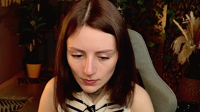 Snapshot of VeliraBraitberg chatting on 07-28-26, 11:17 VeliraBraitberg online show from 07-28-26, 11:17