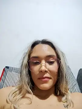 TaraaHot online show from 03-22-25, 04:45