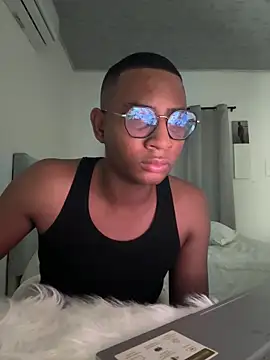 Snapshot of Arwens_bell08 chatting on 02-16-25, 04:09 Arwens bell08 online show from 02-16-25, 04:09