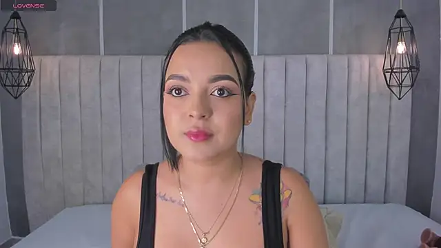 lea gray online show from 02-09-25, 07:09