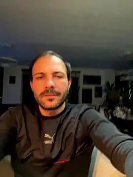 Snapshot of Adventurehotman chatting on 12-03-24, 12:24 Adventurehotman online show from 12-03-24, 12:24