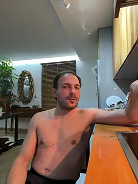 Snapshot of Adventurehotman chatting on 01-22-25, 12:48 Adventurehotman online show from 01-22-25, 12:48