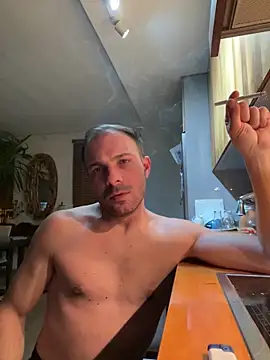 Snapshot of Adventurehotman chatting on 02-11-25, 01:10 Adventurehotman online show from 02-11-25, 01:10