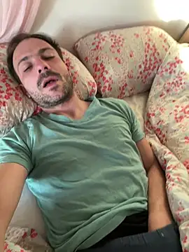 Snapshot of Adventurehotman chatting on 03-10-25, 04:03 Adventurehotman online show from 03-10-25, 04:03