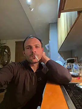 Snapshot of Adventurehotman chatting on 03-18-25, 11:42 Adventurehotman online show from 03-18-25, 11:42