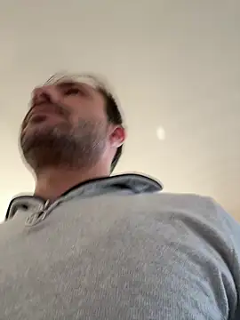 Snapshot of Adventurehotman chatting on 03-19-25, 01:18 Adventurehotman online show from 03-19-25, 01:18