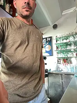 Snapshot of Adventurehotman chatting on 09-09-25, 12:15 Adventurehotman online show from 09-09-25, 12:15