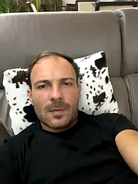 Snapshot of Adventurehotman chatting on 09-12-25, 10:32 Adventurehotman online show from 09-12-25, 10:32