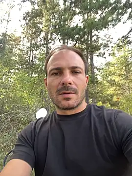 Snapshot of Adventurehotman chatting on 09-14-25, 01:43 Adventurehotman online show from 09-14-25, 01:43