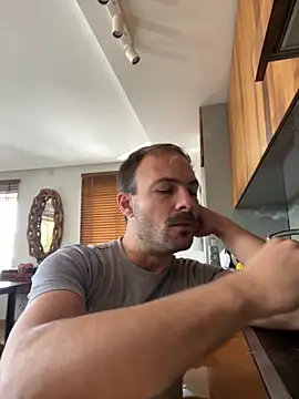 Snapshot of Adventurehotman chatting on 09-19-25, 11:00 Adventurehotman online show from 09-19-25, 11:00