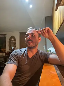 Snapshot of Adventurehotman chatting on 10-06-25, 06:49 Adventurehotman online show from 10-06-25, 06:49