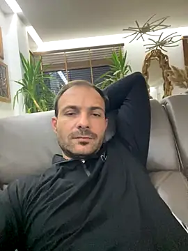 Snapshot of Adventurehotman chatting on 10-19-25, 04:29 Adventurehotman online show from 10-19-25, 04:29