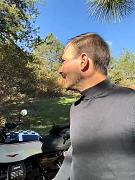 Snapshot of Adventurehotman chatting on 10-23-25, 10:58 Adventurehotman online show from 10-23-25, 10:58