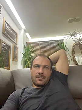 Snapshot of Adventurehotman chatting on 11-10-25, 11:48 Adventurehotman online show from 11-10-25, 11:48