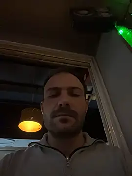 Snapshot of Adventurehotman chatting on 11-27-25, 03:25 Adventurehotman online show from 11-27-25, 03:25