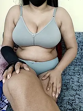 Snapshot of OnlyPragya chatting on 03-19-25, 11:03 OnlyPragya online show from 03-19-25, 11:03